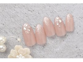 5600円　ナチュラル　キラキラ