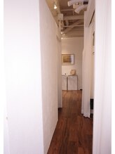 アイラッシュ ティル(eyelash till)/inside the salon