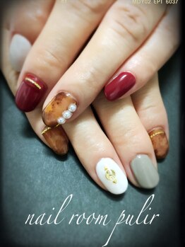 ネイルルーム プリル(Nail Room pulir)/