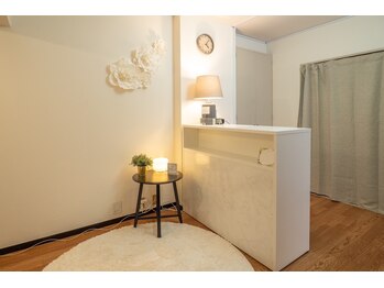 リリス(Lylis)/【小顔・姿勢・骨盤矯正・整体】