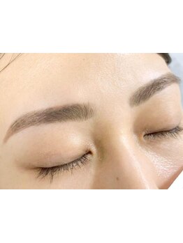 アイブロウメニューがあるサロン