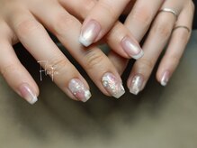 フローフェン(Floofen)/マグネット×マーガレット