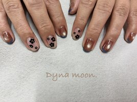 隠れハロウィンネイル