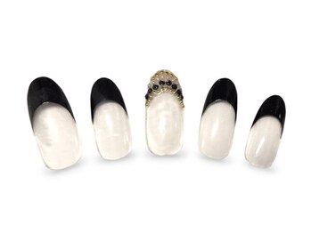 ノーラスリエン(Nolaslien)/パラジェル 麻布十番