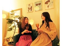 リラクェール(RELAQEEL)/〈笑顔の花が咲きます〉