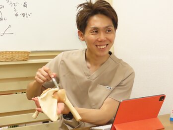 整骨院クア(整骨院KUR)/肩の不調の根本改善