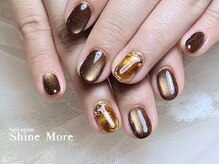 シャインモア(Shine More)の雰囲気（落ち着いた空間でくつろぎながら手先を美しく）