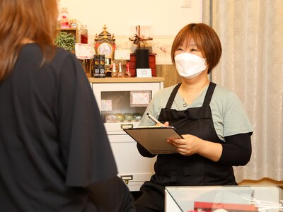 真心を込めてお客様に接客しています。