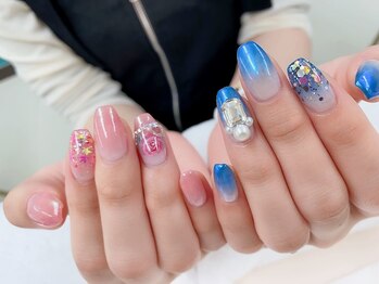 アリサネイル(ALISA NAIL)/手書きバラネイル