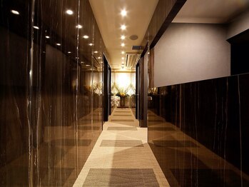 ハーモニー(Harmony)の写真/大通駅から通いやすい立地♪パルコ裏のシャワー通りに面した街中サロン