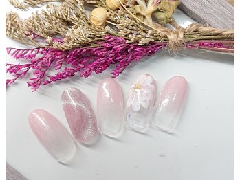 ネイルプラータ(Nail Plata)/上品フラワーネイル 【8980】