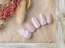 エストリブレ(estLivre)/マットストーンネイル