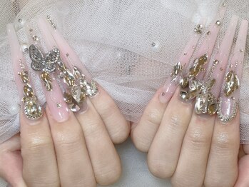 エスフィーネイルサロン ブリーユ(Esfy nailsalon Brille)の写真/長さ2枚MAXまでOK★超ロングスカ!!細部までこだわる完成度の高い仕上りへ★【スカルプシンプル¥13500~】