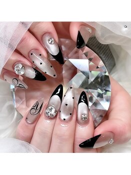 フラッシュマグ×フレンチネイル