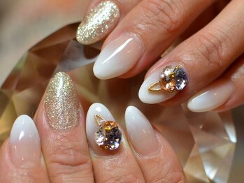 ネイルサロン プルミエール(Premiere)/ホワイトグラデ―ション