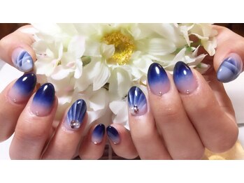 アンベリール ネイルサロンアンドスクール(embellir)/ネイビーで冬ネイル