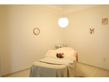 シーフェイス(see face)/空間にこだわった施術ルーム