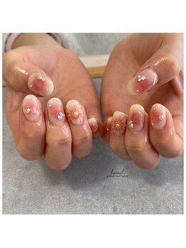 ぷっくりフラワー/チークネイル