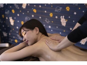 サハラ(SAHARA)/アロマリンパマッサージ