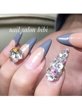 ネイルサロン ビビ(bibi)/グレーのフレンチ