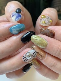 個性派ネイル