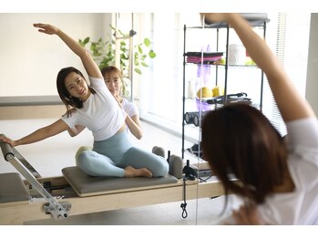 サナーレ(sanare)の写真/不調をケアしながら美ボディに！マシンピラティスの力で疲れにくい身体と整ったボディラインを同時に追求◎