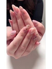 ヒョウ柄ネイル