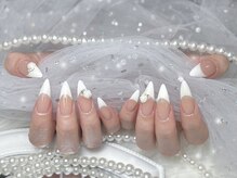 ベルグローアルファネイル(BELLE GROW ALPHA NAIL)/白フレンチネイル