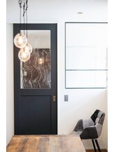 LysBlanc〈リンパマッサージ/脱毛/小顔〉/