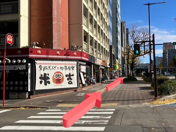 ツインネイル 久屋大通店(twin.nail)/武平通りを直進