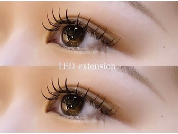 エトルナ(etoluna)の写真/【夏本番♪】【湿気・汗に強い!持続力1.5倍!】【LEDまつげエクステ★フラットラッシュ120本~/¥7100~】