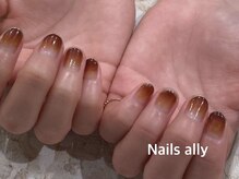 ネイルズアリー 立川店(Nails ally)/スキニーフレンチ×グラデ