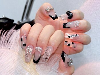 シーシーネイルサロン(CC)の写真/【ジェルネイル120分やり放題　¥8,980】やりたいデザインが決まっている方はこちら！豊富なパーツが◎