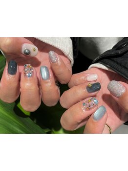 ショートネイルデザインが豊富