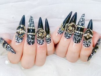 マルチューネイル 池袋(MARUCHU NAIL)の写真/【豊富なパーツ】海外パーツも豊富であなた好みの個性派ネイルに♪デザインのご相談もお気軽に！
