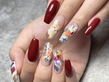 モルフォ(Morpho)の写真/【模写nail】ペイントアートを得意とするネイリストが再現性高く仕上げます◎トレンドアートもお任せ♪