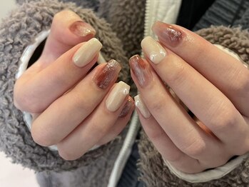 リット バイ セブンルックス 大宮東口店(Lit by 7LOOKS)/90分アート/8000/持ち込み