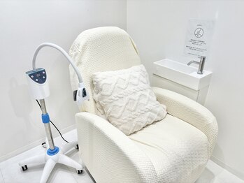 ハリス(HARIS)/ホワイトニングスペースはこちら