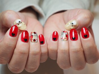 ミーナネイル(miinanail)/バレンタインクマネイル