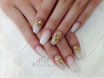 ネイルサロン ビューティーマジック 川口店/キレイ系ホワイトパールグラデ