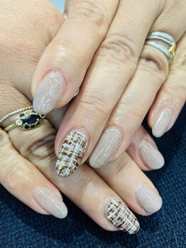 ネイルモア 三軒茶屋店(NAIL moA)/オフィスにぴったり