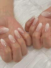 ランシル(Lancil)/グラデーションネイル