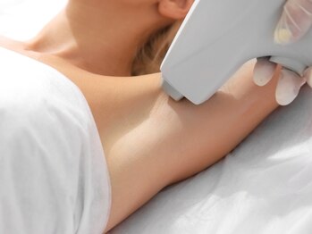 女性脱毛サロン Purism Hiroo 広尾 恵比寿【全身脱毛/VIO脱毛/顔脱毛】の写真/痛みは最小限!!気負わず通えて、効果は確かな美肌脱毛へ◆痛みの不安を忘れる快適ケアをあなたに...*