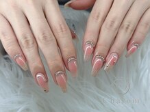 チャロム(Charom)/チークネイル