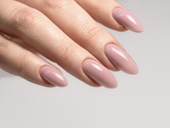 アトリエ(Atelier)の写真/700色から選べるワンカラー、300色あるグラデーションなど、豊富な色展開でカラーが選べる★【ケア付き】