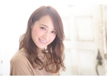 レイネイル レイアイ イオンナゴヤドーム前店/☆女性らしくフェミニンに☆