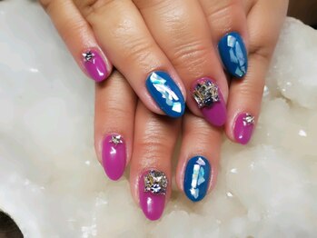 アグン(agung)/ゴージャスシェルネイル