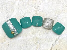 フット　大人可愛い　上品