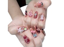グローネイルズ(Glow Nails)