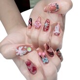 グローネイルズ(Glow Nails)